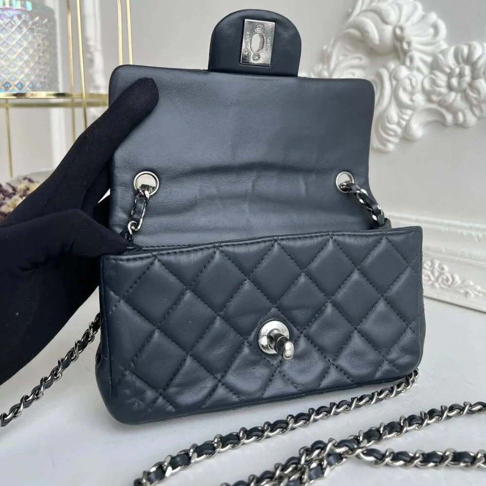 Authentic Chanel Dark Gray Lambskin Crossbody Bag Purse B0910 trdst2016-010526 - Picture 11 of 16